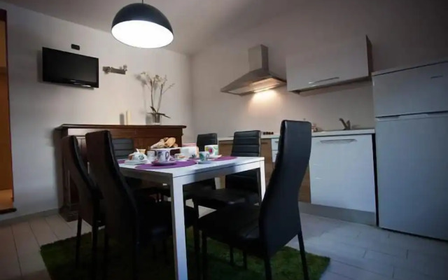 HomeHotels