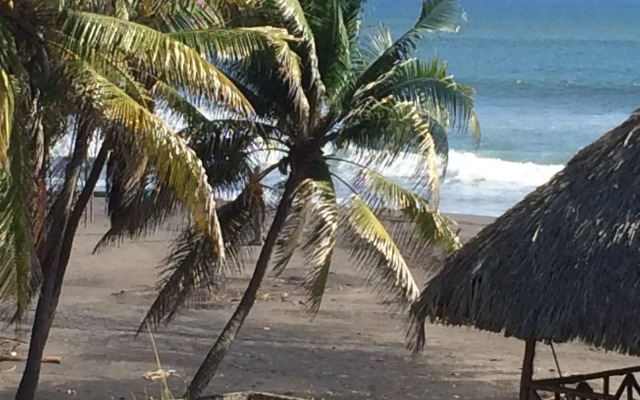 SABAS Beach Resort