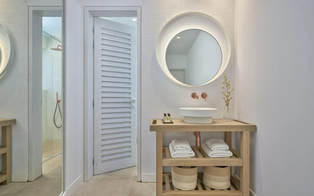 Once in Mykonos - Designed for Adults