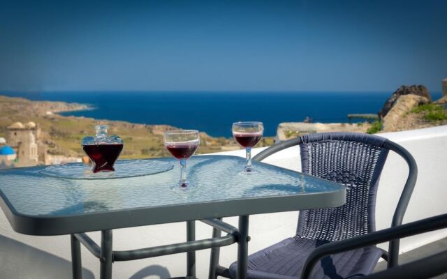 Pancratium Villas & Suites