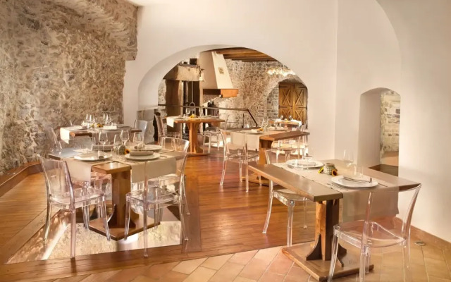 Historic Boutique Hotel Maccarunera