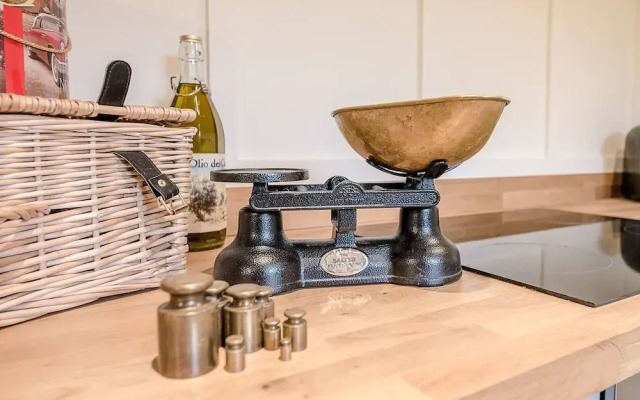 The Wash House, Middleton