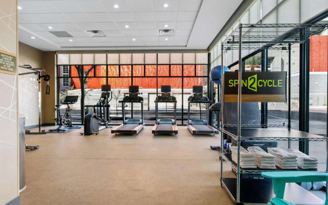 Home2 Suites by Hilton Phoenix Downtown 