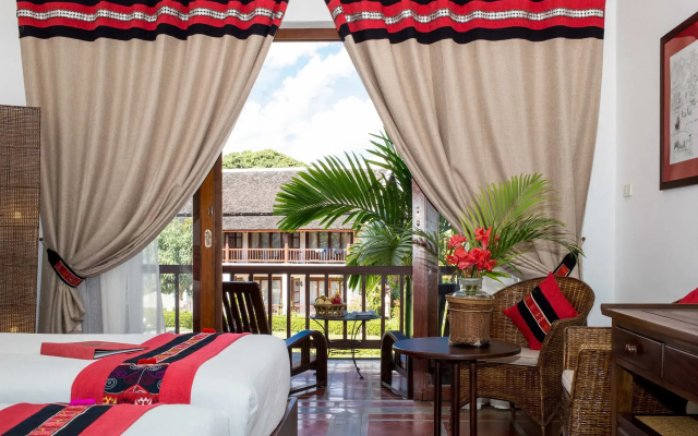 Riverside Boutique Resort, Vang Vieng