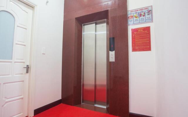 Phuong Quang Hotel