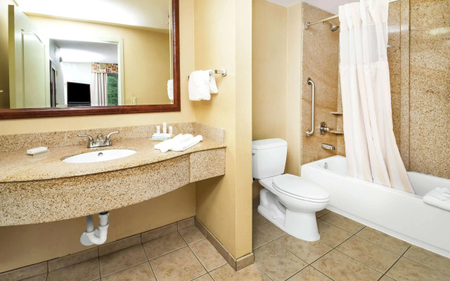 Hilton Garden Inn Fayetteville Fort Bragg