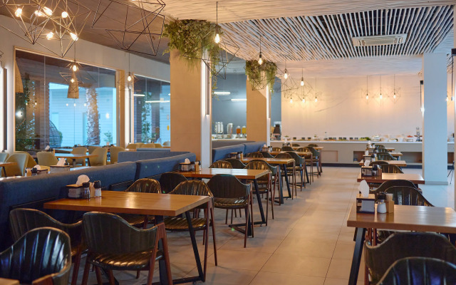 Aquamarine Family Club Hotel