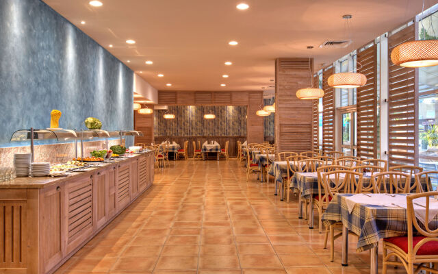 Four Points by Sheraton Sunny Beach