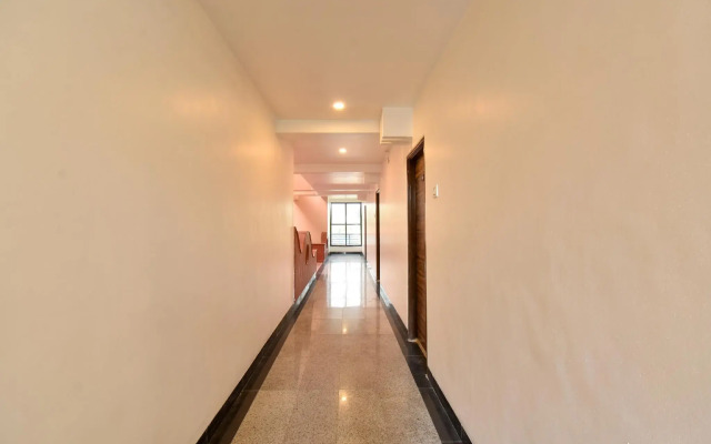 OYO Flagship 77389 HOTEL SHANGRILA ELITE