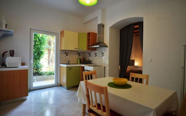 Graziella Apartments