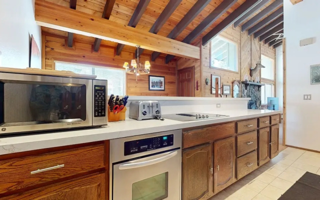 Rainbow S 4 3 Bedroom Condo by RedAwning