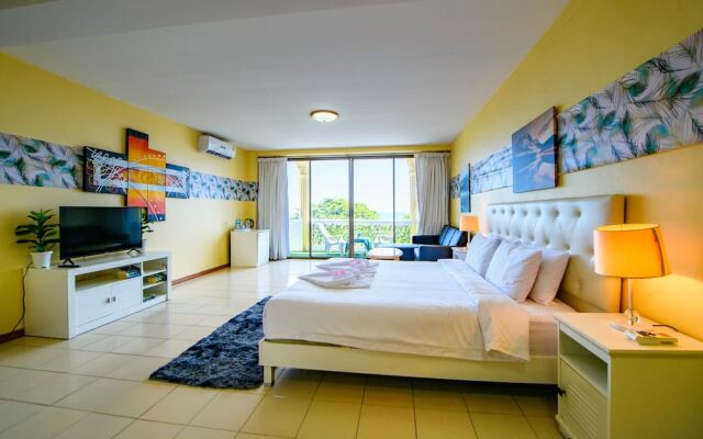 Happy Vikings - Beachfront