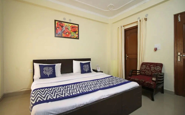 Leena Holiday Homes by OYO Rooms