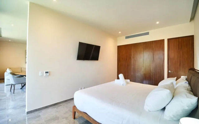 Mistiq Tulum 201F By Lockey