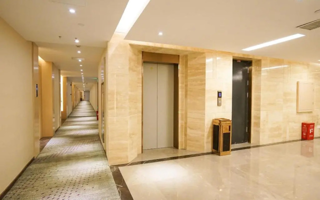 Lavande Hotel (Wuhan Jiqing Street)