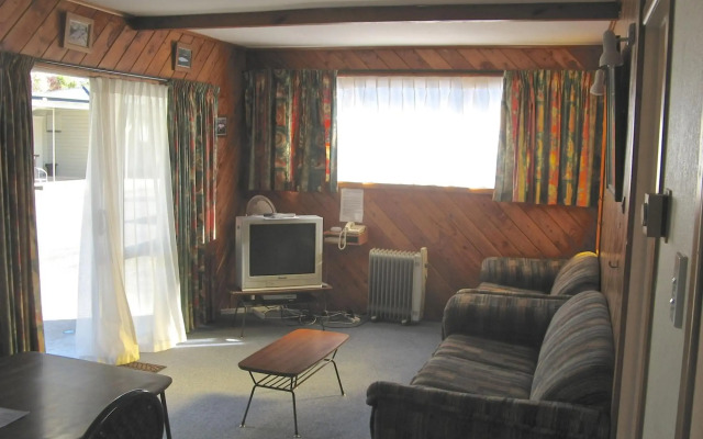 Tongariro River Motel