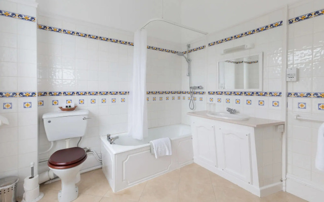 La Collinette Hotel