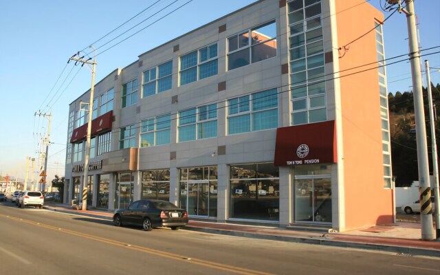 Yeosu Tom & Toms Pension