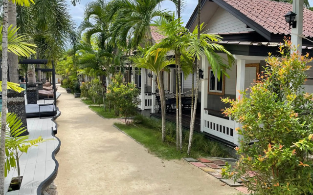 See Through Boutique Resort