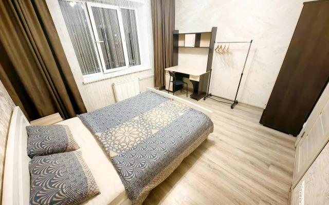 Апартаменты на улице Барыкина 4