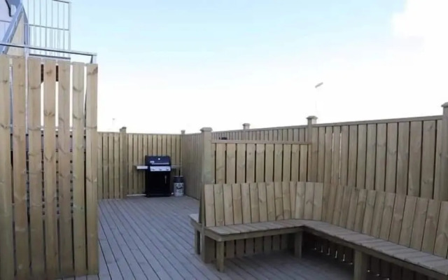 TB penthouse