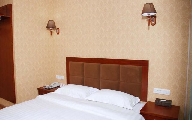 Super 8 Hotel Chaotianmen - Chongqing