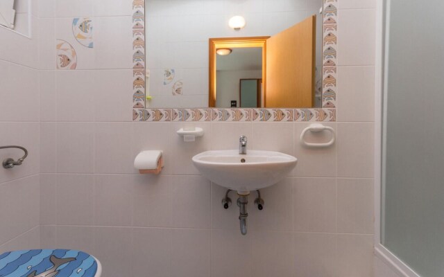 Awesome Apartment in Pakostane With Wifi