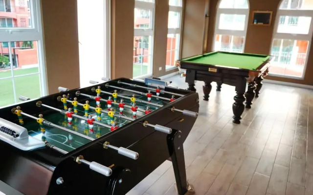 Seven Seas Resort Pattaya & Sofa Bed