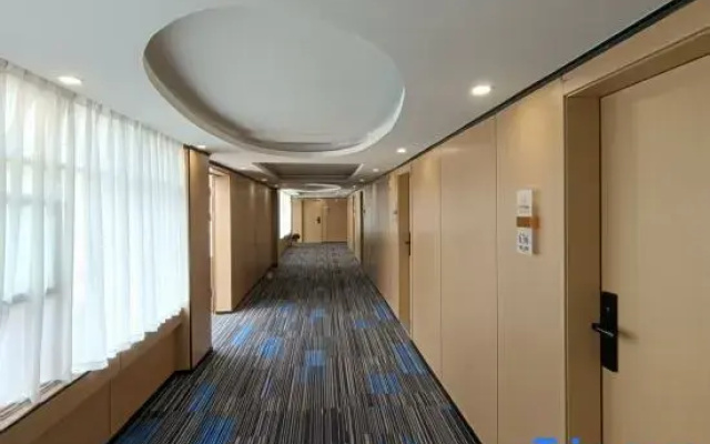 Yichun Star Chain Hotel (Yichun Baishida Branch)