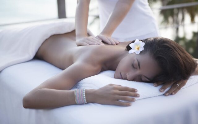 Yatri Suites and Spa