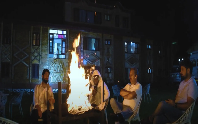 Hotel Lal Kothi Pahalgam