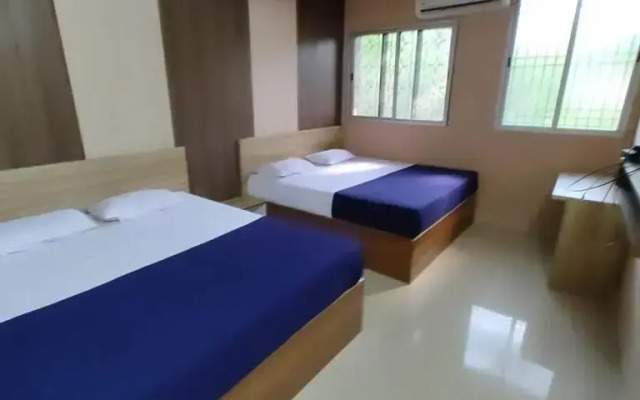 Shree Lodge