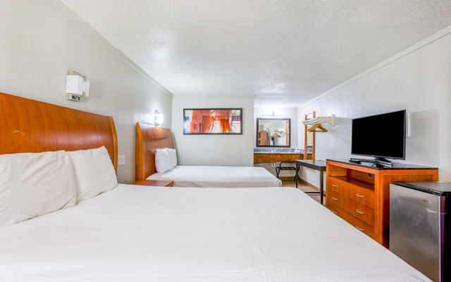 Cozy Garden Inn By OYO Hwy 40 Richmond