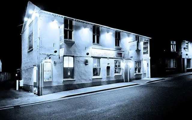 hotelImage