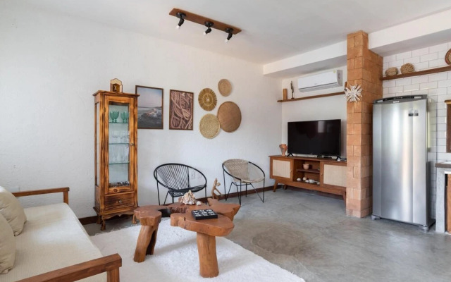 Maravilhosa Casa com Piscina em Frente Praia