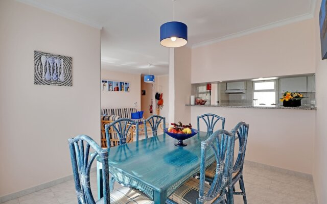 Albufeira Concept with Pool by Homing