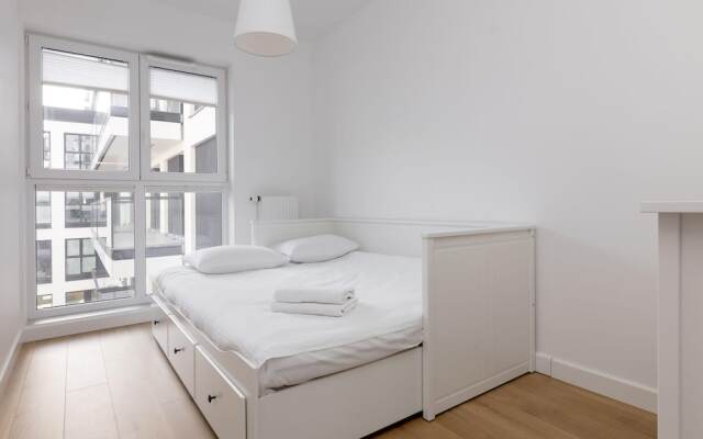 Rozlogi Sunny Apartment