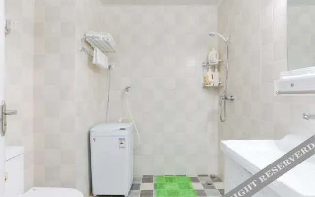 Hefei Small Swan Apartment Hotel