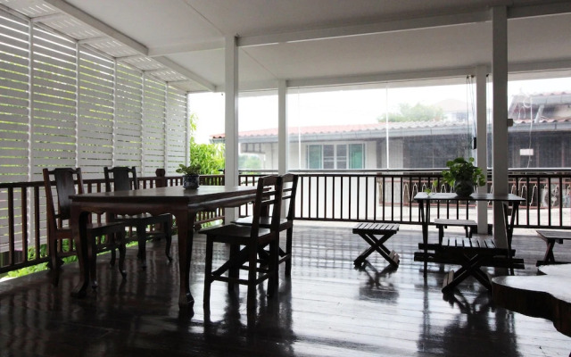 Room-baan Khunphiphit Homestay No3370