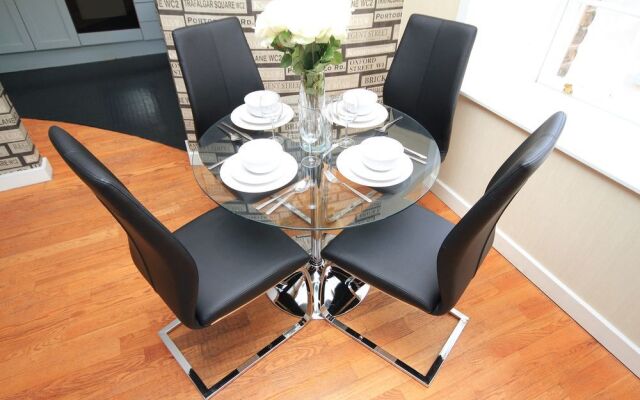 Exquisite Templebar Penthouse