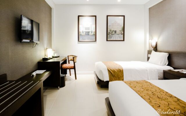 Tasneem Boutique Convention Hotel