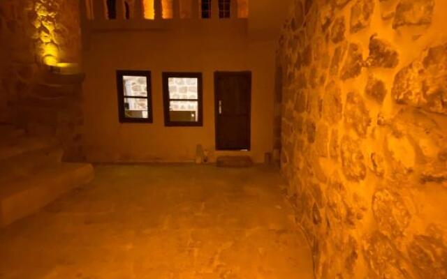 Madam Mari Konağı Butik Otel