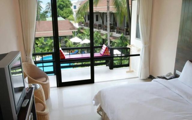 Grand Thai House Resort