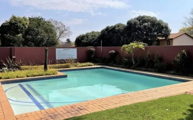Upmarket 3 Bedroom Apartment