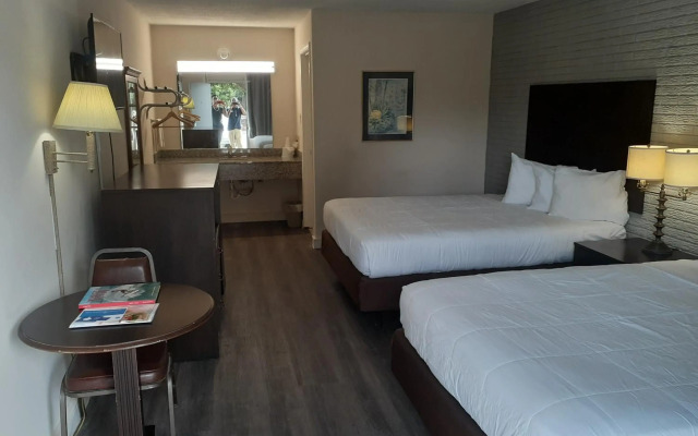 Rodeway Inn & Suites Wilmington North