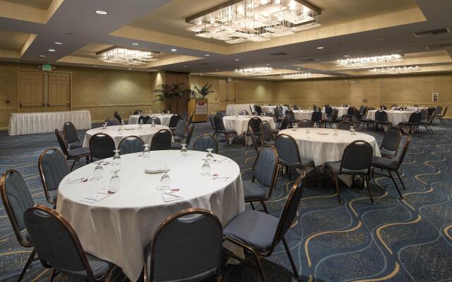 Crowne Plaza Ventura Beach by IHG