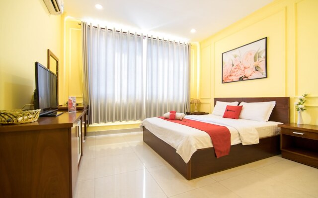 RedDoorz Phuong Thuy Hotel Thu Duc near QL13