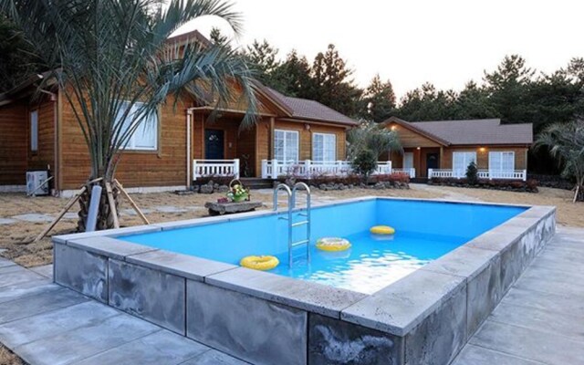 Jejudaeseong Rest Village Pension