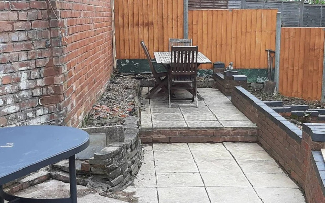 Beautiful Modern 3-bed House in Birmingham