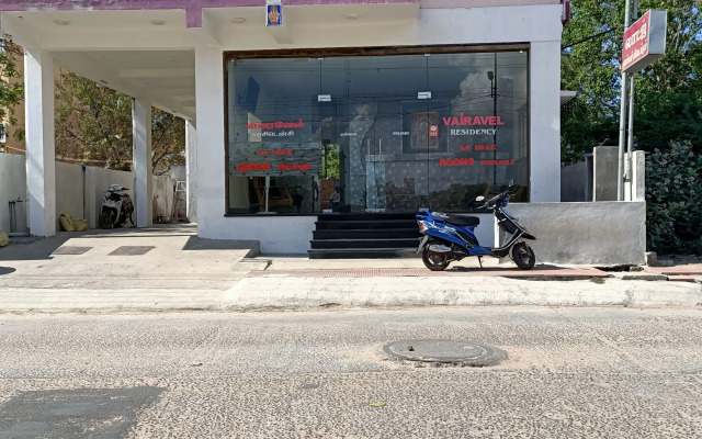 Vairavel Residency